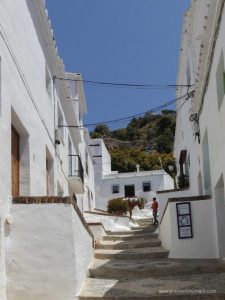 walk frigiliana to nerja.